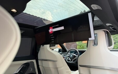 BMW 7 серия, 2023 год, 11 000 000 рублей, 16 фотография