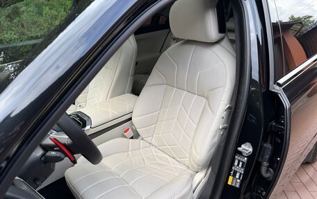 BMW 7 серия, 2023 год, 11 000 000 рублей, 27 фотография