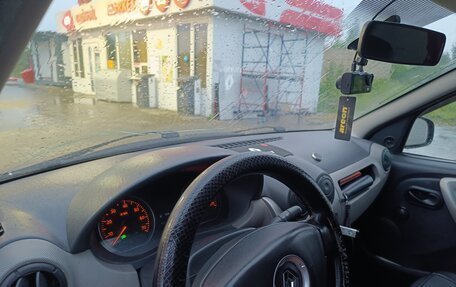 Renault Logan I, 2011 год, 400 000 рублей, 9 фотография