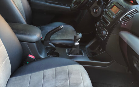 KIA Sorento II рестайлинг, 2013 год, 1 299 000 рублей, 9 фотография