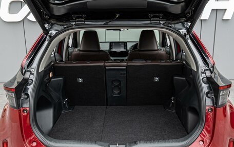 Toyota Yaris Cross, 2021 год, 2 830 000 рублей, 21 фотография