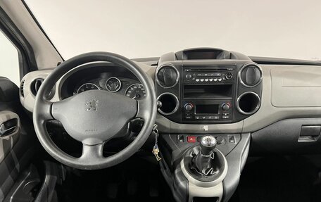 Peugeot Partner II рестайлинг 2, 2012 год, 690 000 рублей, 9 фотография