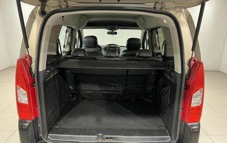 Peugeot Partner II рестайлинг 2, 2012 год, 690 000 рублей, 18 фотография