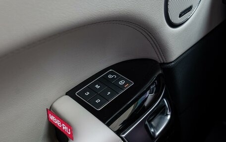 Land Rover Range Rover IV рестайлинг, 2016 год, 3 350 000 рублей, 22 фотография