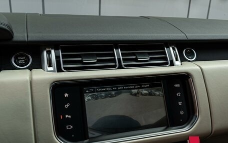 Land Rover Range Rover IV рестайлинг, 2016 год, 3 350 000 рублей, 17 фотография