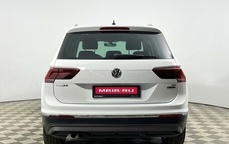 Volkswagen Tiguan II, 2017 год, 1 987 200 рублей, 4 фотография