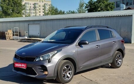 KIA Rio IV, 2021 год, 1 450 000 рублей, 1 фотография