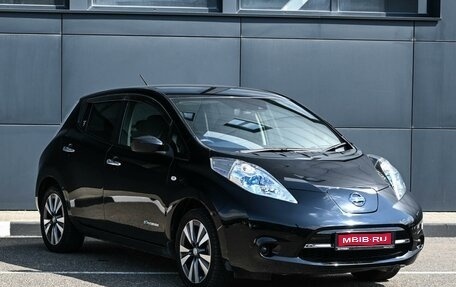 Nissan Leaf I, 2017 год, 1 378 000 рублей, 1 фотография