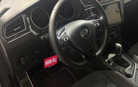 Volkswagen Tiguan II, 2019 год, 3 400 000 рублей, 8 фотография