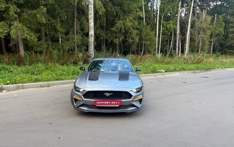 Ford Mustang VI рестайлинг, 2022 год, 3 550 000 рублей, 2 фотография
