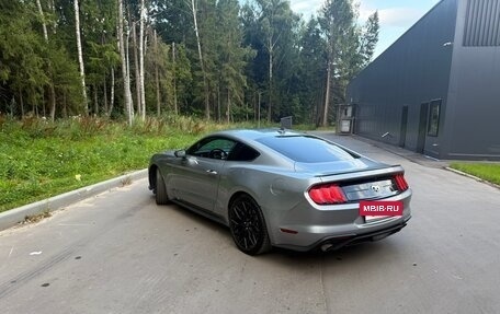 Ford Mustang VI рестайлинг, 2022 год, 3 550 000 рублей, 7 фотография