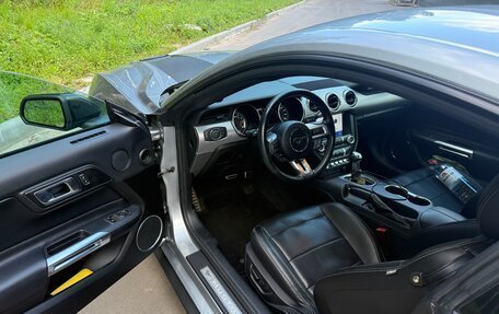 Ford Mustang VI рестайлинг, 2022 год, 3 550 000 рублей, 9 фотография