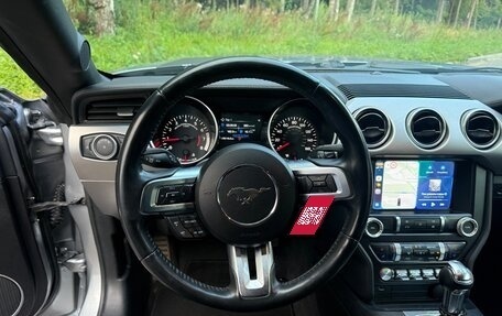 Ford Mustang VI рестайлинг, 2022 год, 3 550 000 рублей, 10 фотография