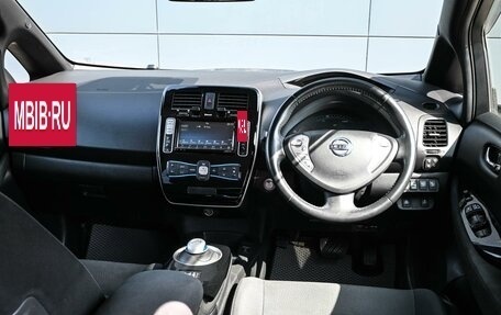 Nissan Leaf I, 2017 год, 1 378 000 рублей, 6 фотография