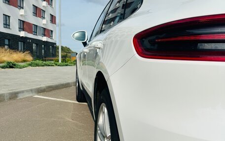 Porsche Macan I рестайлинг, 2015 год, 3 100 000 рублей, 8 фотография