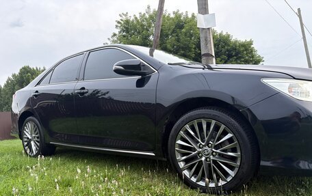 Toyota Camry, 2014 год, 2 100 000 рублей, 4 фотография