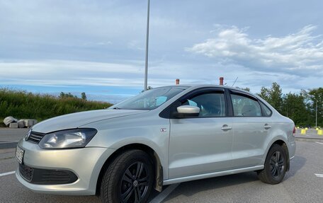 Volkswagen Polo VI (EU Market), 2011 год, 500 000 рублей, 2 фотография