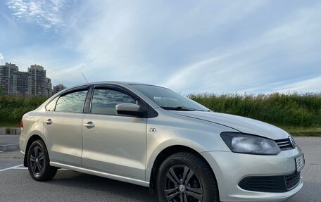 Volkswagen Polo VI (EU Market), 2011 год, 500 000 рублей, 3 фотография