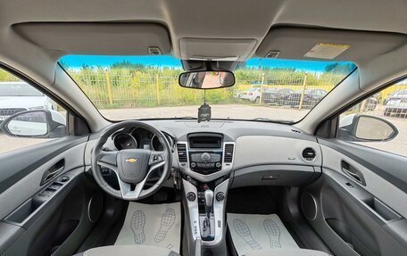 Chevrolet Cruze II, 2010 год, 799 000 рублей, 8 фотография