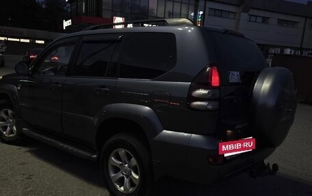Toyota Land Cruiser Prado 120 рестайлинг, 2003 год, 1 650 000 рублей, 9 фотография