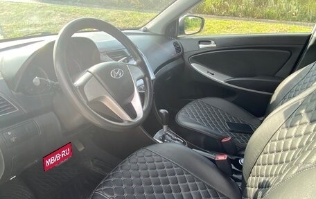 Hyundai Solaris II рестайлинг, 2013 год, 850 000 рублей, 6 фотография