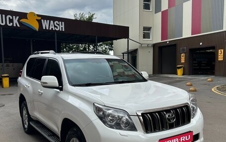 Toyota Land Cruiser Prado 150 рестайлинг 2, 2011 год, 2 450 000 рублей, 2 фотография