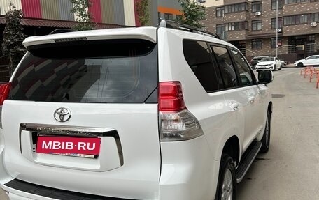 Toyota Land Cruiser Prado 150 рестайлинг 2, 2011 год, 2 450 000 рублей, 4 фотография