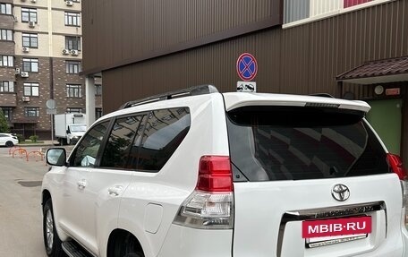 Toyota Land Cruiser Prado 150 рестайлинг 2, 2011 год, 2 450 000 рублей, 7 фотография
