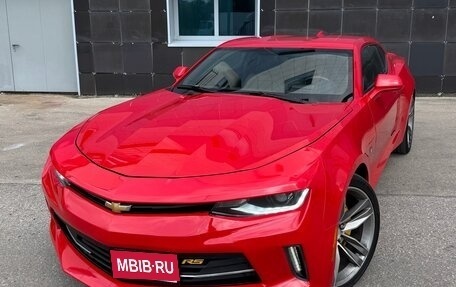 Chevrolet Camaro VI, 2017 год, 2 330 000 рублей, 1 фотография