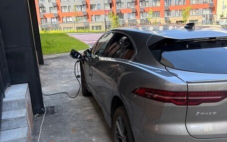 Jaguar I-Pace I, 2019 год, 4 150 000 рублей, 2 фотография