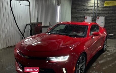 Chevrolet Camaro VI, 2017 год, 2 330 000 рублей, 13 фотография