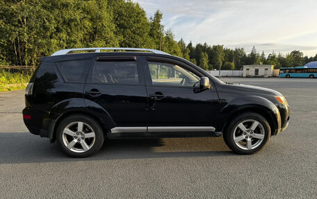 Mitsubishi Outlander III рестайлинг 3, 2008 год, 650 000 рублей, 4 фотография