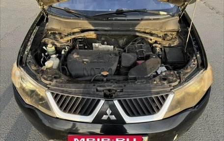 Mitsubishi Outlander III рестайлинг 3, 2008 год, 650 000 рублей, 6 фотография