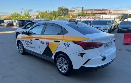Hyundai Solaris II рестайлинг, 2021 год, 1 050 000 рублей, 3 фотография