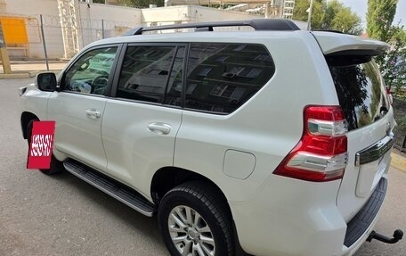 Toyota Land Cruiser Prado 150 рестайлинг 2, 2015 год, 3 000 000 рублей, 7 фотография