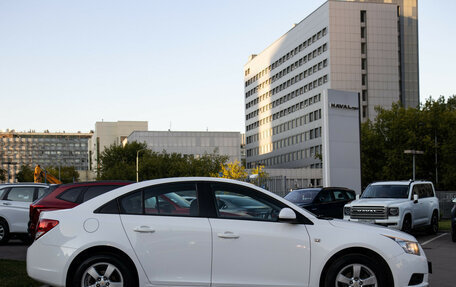 Chevrolet Cruze II, 2009 год, 818 000 рублей, 3 фотография