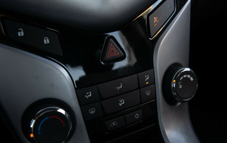 Chevrolet Cruze II, 2009 год, 818 000 рублей, 18 фотография