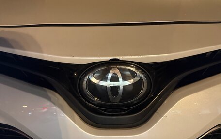 Toyota Camry, 2019 год, 2 650 000 рублей, 3 фотография