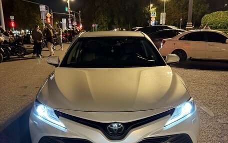 Toyota Camry, 2019 год, 2 650 000 рублей, 1 фотография