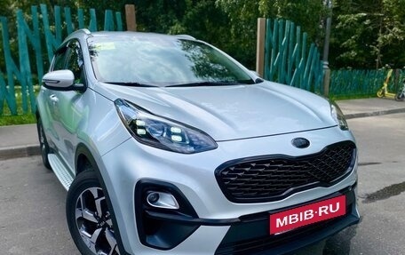 KIA Sportage IV рестайлинг, 2020 год, 2 450 000 рублей, 11 фотография