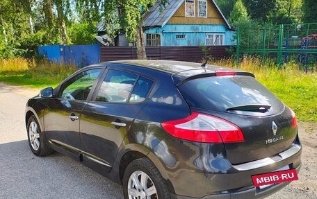 Renault Megane III, 2012 год, 600 000 рублей, 2 фотография