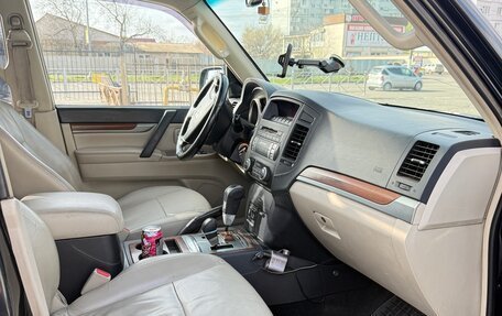 Mitsubishi Pajero IV, 2007 год, 1 399 900 рублей, 9 фотография