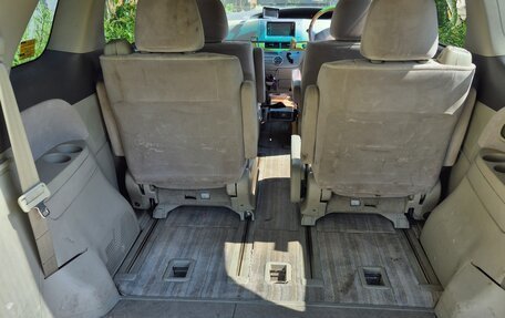 Toyota Estima III рестайлинг -2, 2007 год, 400 000 рублей, 9 фотография