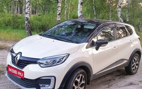 Renault Kaptur I рестайлинг, 2017 год, 1 900 000 рублей, 4 фотография
