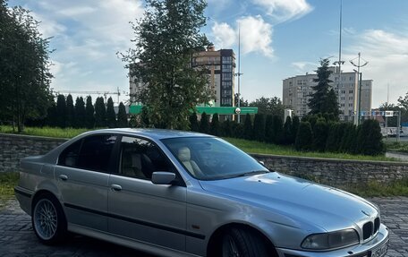 BMW 5 серия, 1997 год, 560 000 рублей, 3 фотография