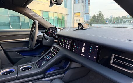 Porsche Taycan I, 2020 год, 10 800 000 рублей, 8 фотография