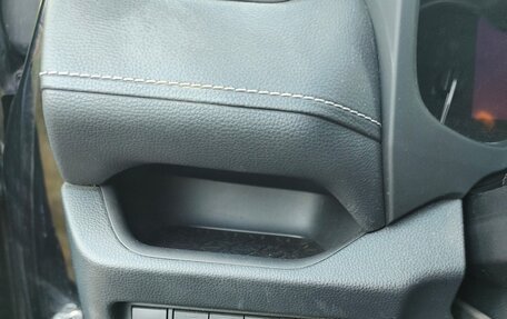 Toyota RAV4, 2019 год, 3 800 000 рублей, 11 фотография