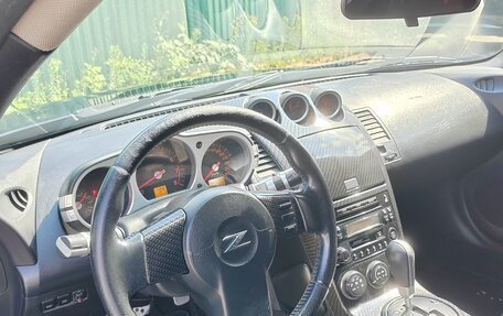 Nissan 350Z, 2004 год, 2 050 000 рублей, 12 фотография