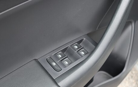 Volkswagen Polo VI (EU Market), 2021 год, 2 050 000 рублей, 22 фотография