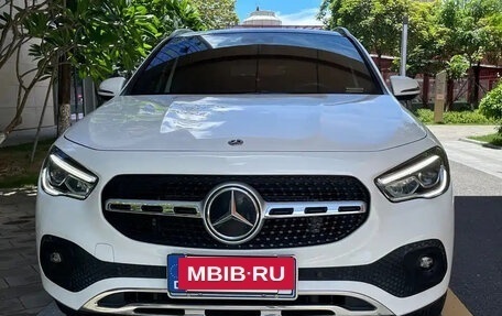 Mercedes-Benz GLA, 2023 год, 1 980 099 рублей, 2 фотография